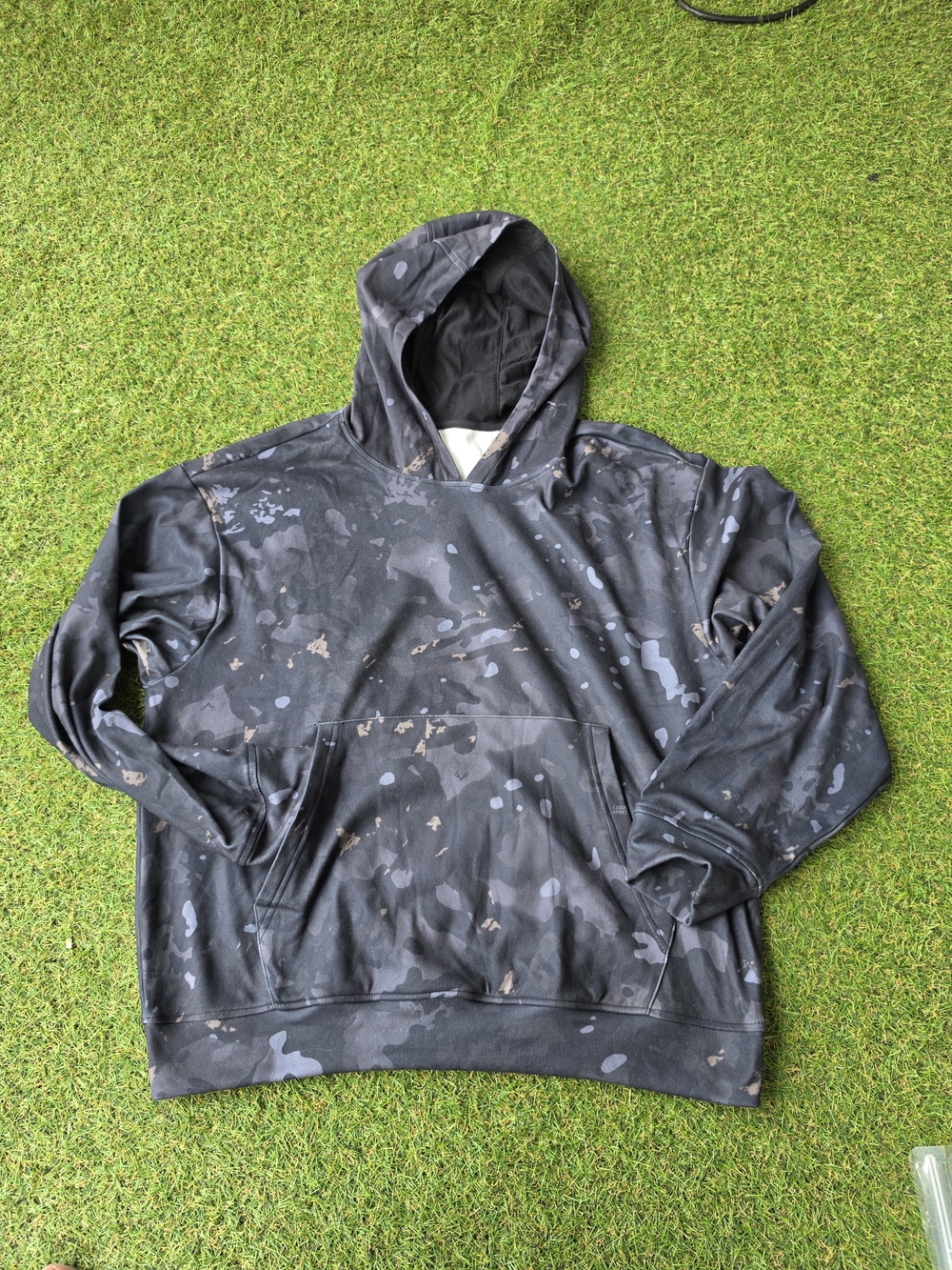 Men's UPF 50+ Sun Protection Hoodie Shirt - Picture 3 of 7